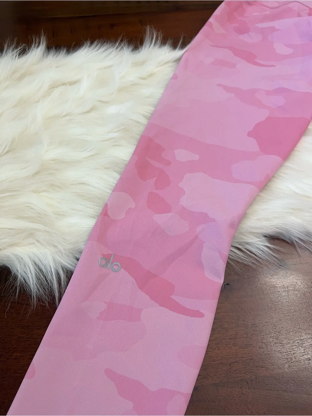 Alo Yoga Pink Camo High Waist Vapor Leggings Size Small